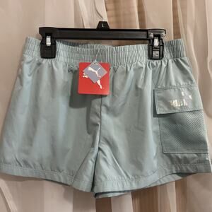 Puma Seafoam Green Athletic Shorts (Girls Size‎ L) NWT Pocket Logo